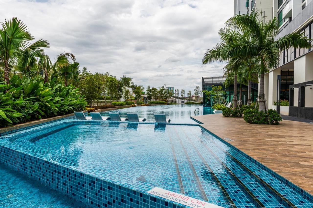 Greenfield Sunway Pyramid 2Room2Bath 6Pax 2C/Park. Petaling Jaya Esterno foto